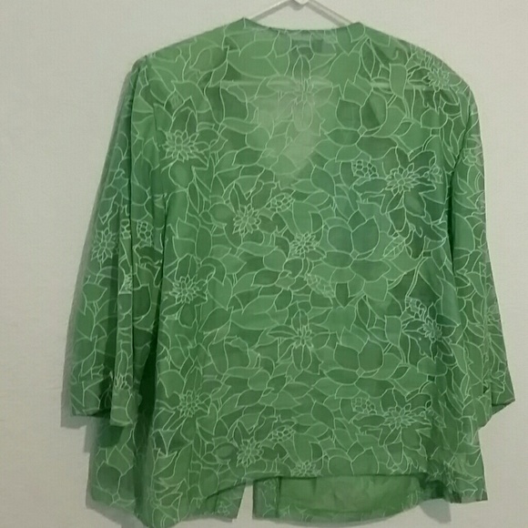 J. B. Collections 3 piece pantsuit - Picture 3 of 8